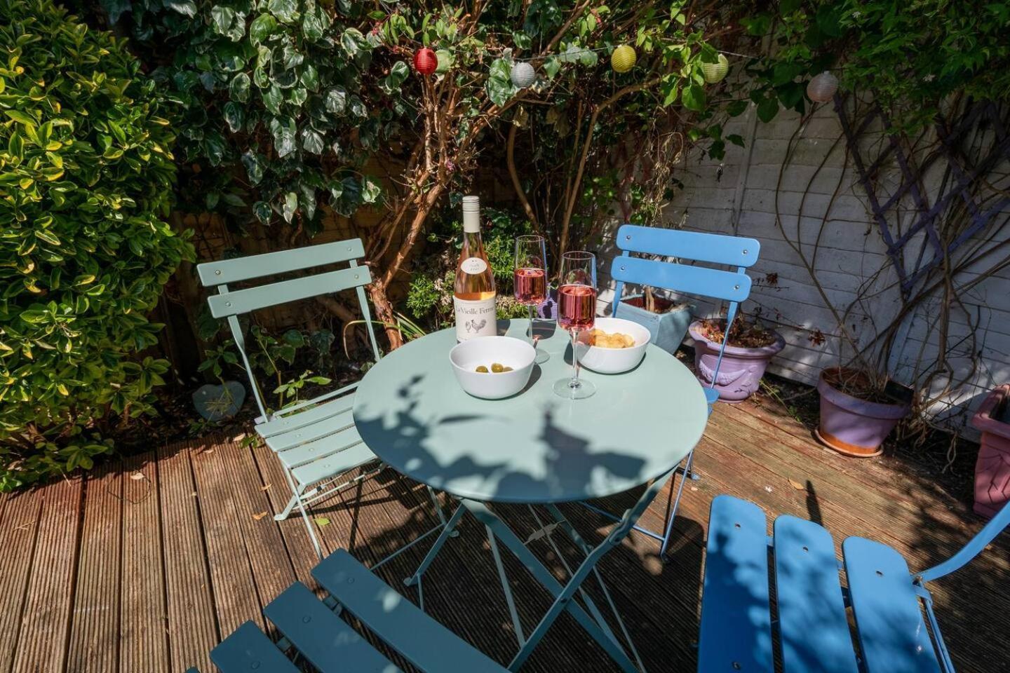 Villa Tranquility Nook à Portsmouth Extérieur photo